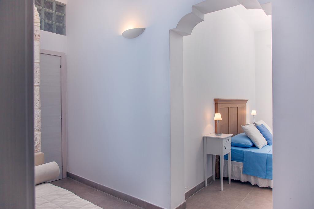 Hotel Feudo D'Arneo à Torre Lapillo Extérieur photo